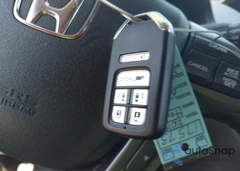 2015 Honda Odyssey Touring/Touring Elite из США, поврежденный, VIN 5FNRL5H94FB074658